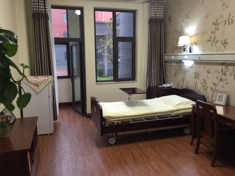 京北健康城中晟百晨养老院北京院价格一览表2026最新开元棋牌高端知名安全防护跌倒预防养老社区精选集天保(图7)