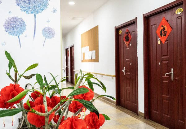 京北健康城中晟百晨养老院北京院价格一览表2026最新开元棋牌高端知名安全防护跌倒预防养老社区精选集天保(图33)